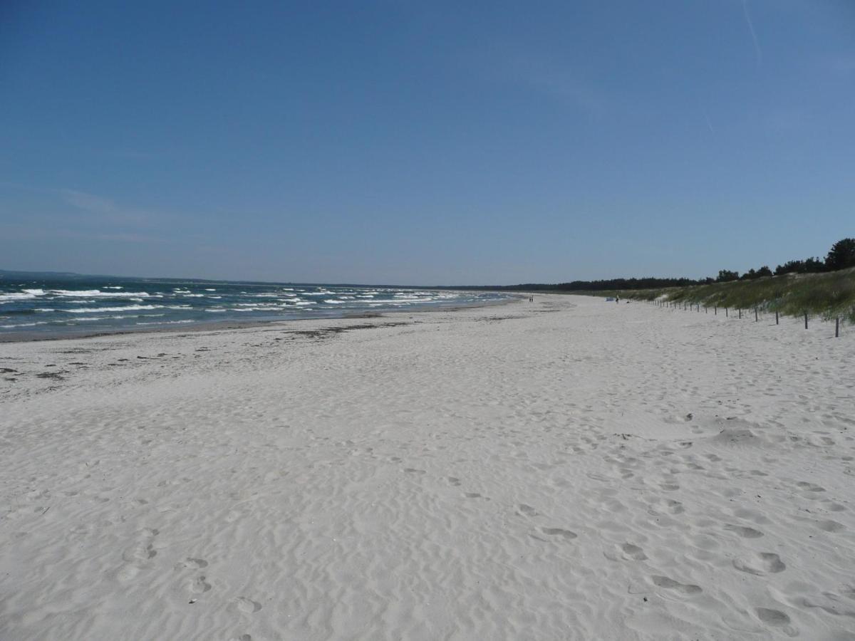 Ferienwohnung Mit Traumhaftem Meerblick - Haus Am Meer Fewo 10 Lohme Exterior foto